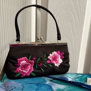 NWT Floral Embroidered Black Handbag